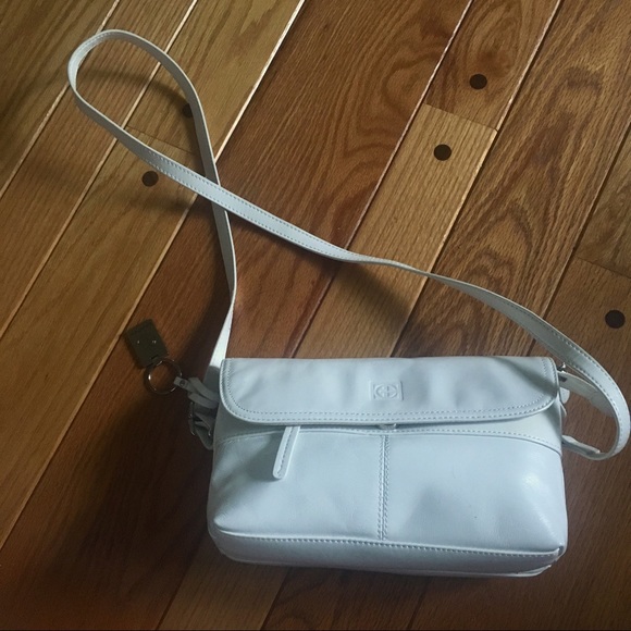 Coming Soon: NWOT White Leather Shoulder Bag - Picture 2 of 8